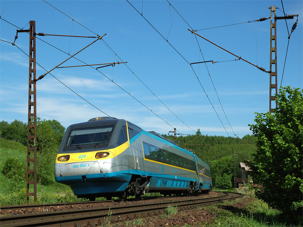 Pendolino ř. 682 002-1
